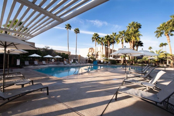 DoubleTree By Hilton Hotel Tucson-Reid Park image 10