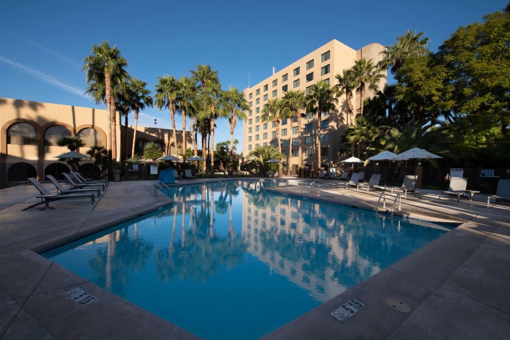 DoubleTree By Hilton Hotel Tucson-Reid Park Main image